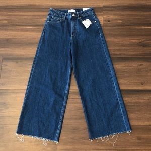ZARA Wide Leg Cropped Jeans